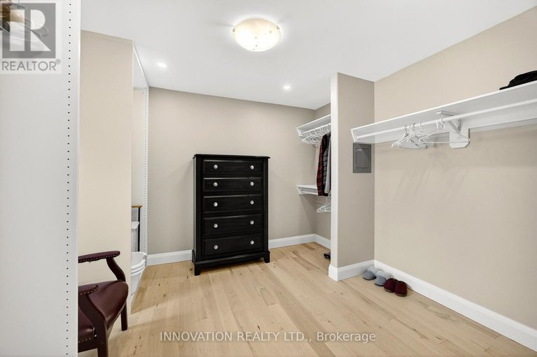 29537324/1056-heenan-terrace/manotick-long-island-nicholls-island/ottawa/ontario/K4M1J2_27