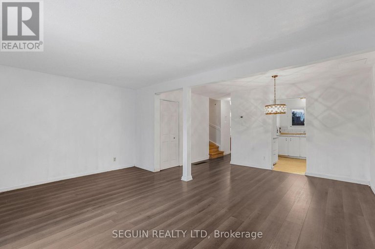 29101231/6138-brookside-lane/convent-glen-south/ottawa/ontario/K1C2K7_14