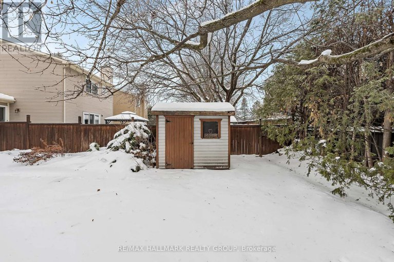 29212913/1835-windflower-way/chapel-hill/ottawa/ontario/K1C5Z8_35