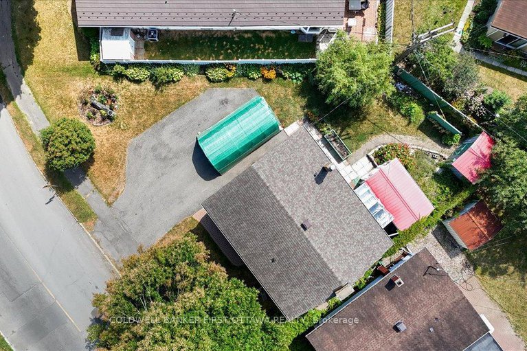 28767158/2326-harding-road/elmvale-acresurbandale/ottawa/ontario/K1G3B9_14