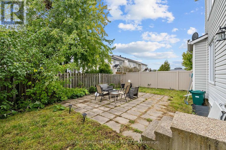 28922578/506-southfield-way/avalon-east/ottawa/ontario/K4A0H2_35