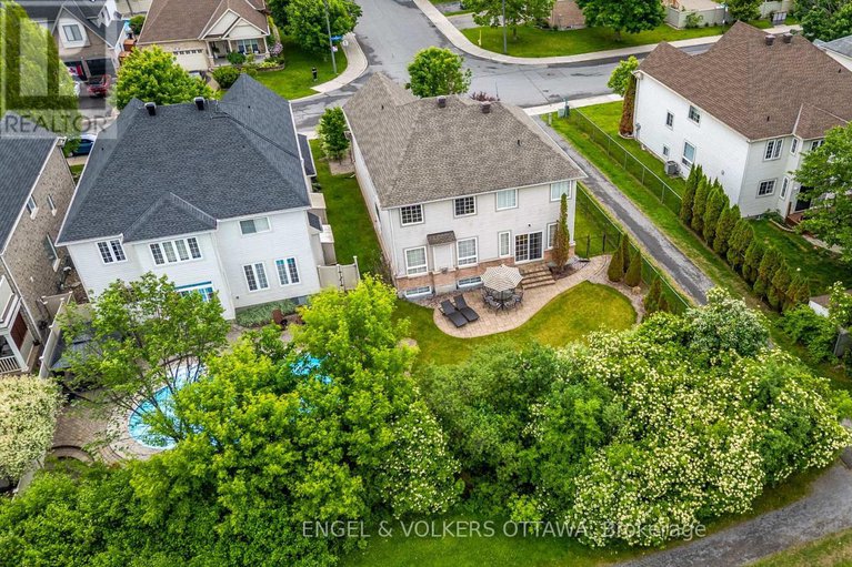 28547141/94-riverstone-drive/stonebridge/ottawa/ontario/K2J5E3_43