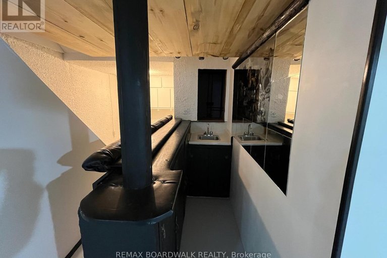 29598338/53j-sumac-street/beacon-hill-south/ottawa/ontario/K1J7T7_13