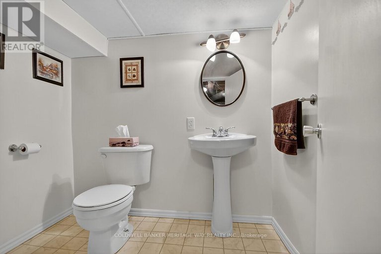 28913720/268-ottawa-street/almonte/mississippi-mills/ontario/K0A1A0_30