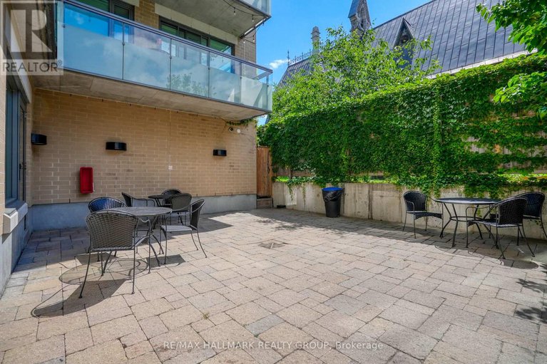 28987303/406-238-besserer-street/sandy-hill/ottawa/ontario/K1N6B1_22