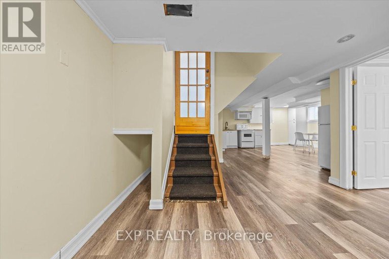 29312744/494-wentworth-avenue/woodroffe/ottawa/ontario/K2B5K1_20