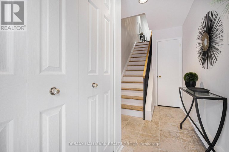 28367282/15-20-charlevoix-street/vanier/ottawa/ontario/K1L8K5_2