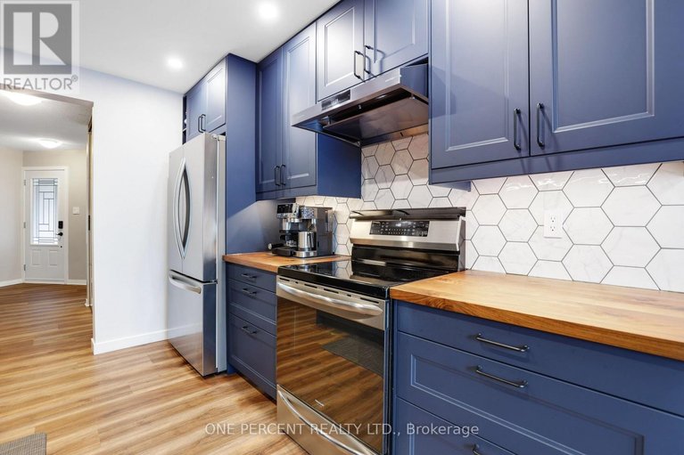 29612741/1570-champneuf-drive/chateauneuf/ottawa/ontario/K1C6B5_19