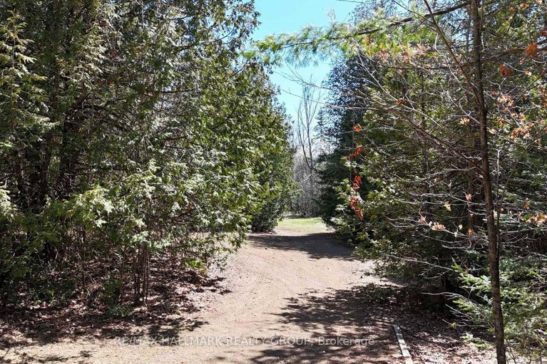 29673658/4318-stonecrest-road/woodlawnmaclarens-landingkilmaurs/ottawa/ontario/K0A3M0_35