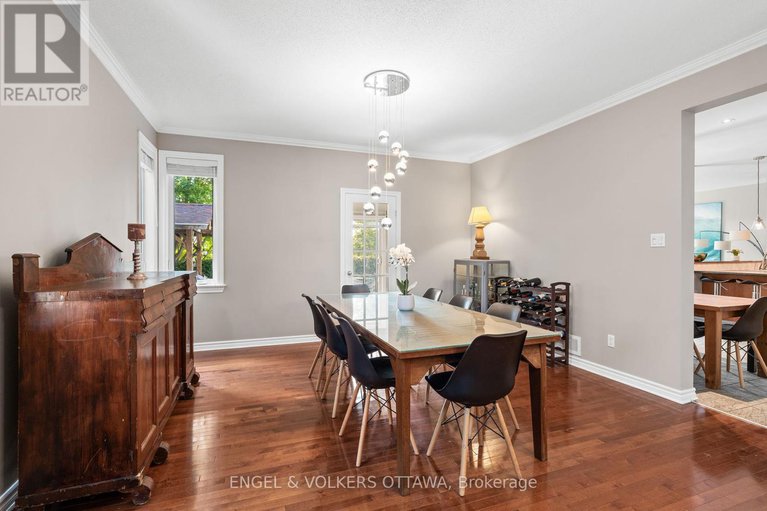 28760668/98-anfield-crescent-e/barrhaven-east/ottawa/ontario/K2G7B7_8