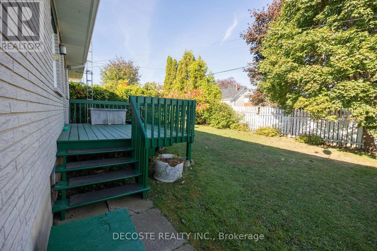28954705/45-clement-street/alexandria/north-glengarry/ontario/K0C1A0_30