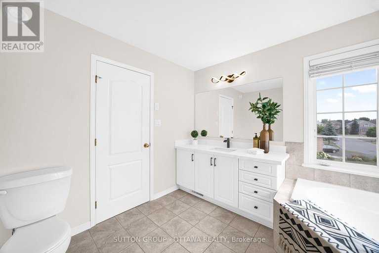 28677639/151-windance-crescent/morgans-grantsouth-march/ottawa/ontario/K2W0A6_45