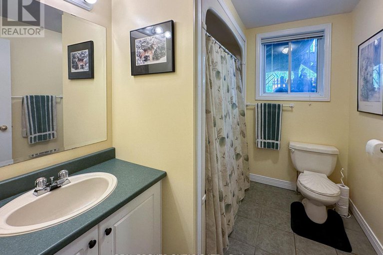 29057579/988-county-44-road/north-grenville-twp-kemptville-south/north-grenville/ontario/K0G1T0_18