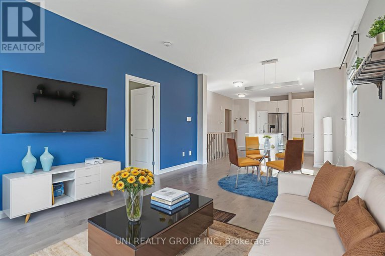 28692572/247-maygrass-way/remainder-of-stittsville-area/ottawa/ontario/K2S2K9_16