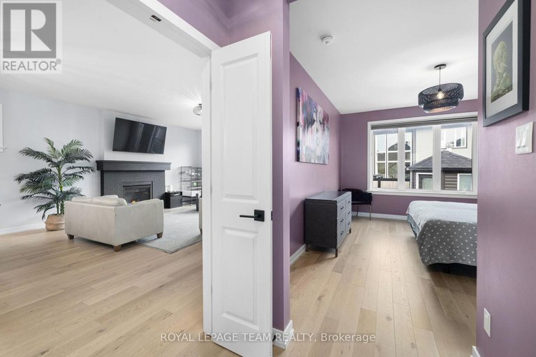 29367997/432-gidran-circle/emerald-meadowstrailwest/ottawa/ontario/K2V0P5_18