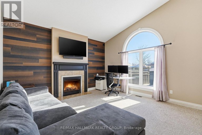 29319588/109-thivierge-court/town-of-rockland/clarence-rockland/ontario/K4K0E7_18