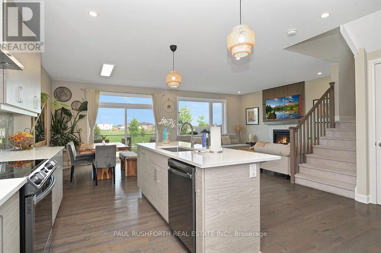 28567256/719-painted-sky-way/remainder-of-stittsville-area/ottawa/ontario/K2S2W7_6
