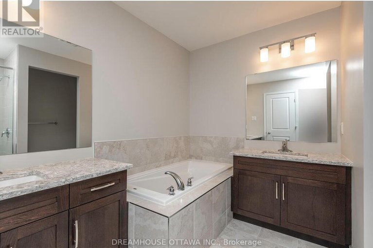 29473229/459-cope-drive/emerald-meadowstrailwest/ottawa/ontario/K2V0P1_18