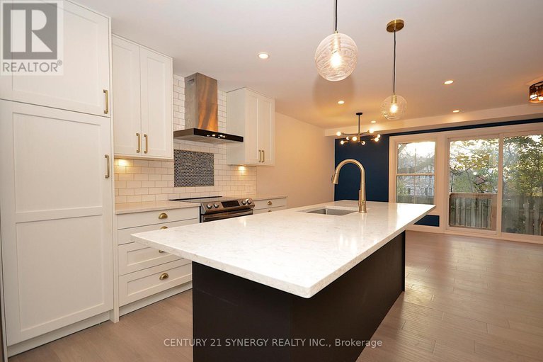 29094498/26-660-hochelaga-street/carson-meadows/ottawa/ontario/K1K2E9_13