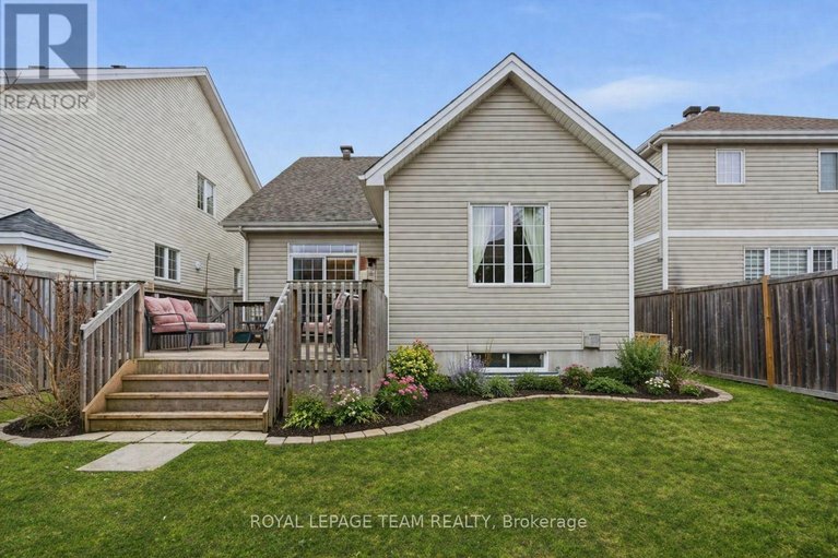 29564239/145-stedman-street/blossom-parkkemp-parkfindlay-creek/ottawa/ontario/K1T0B5_34