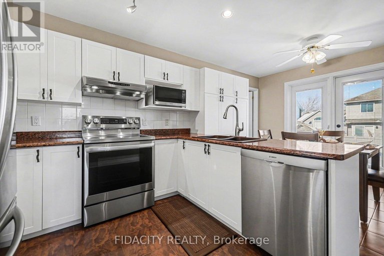 29601671/21-west-ridge-drive/stittsville-central/ottawa/ontario/K2S1S4_11