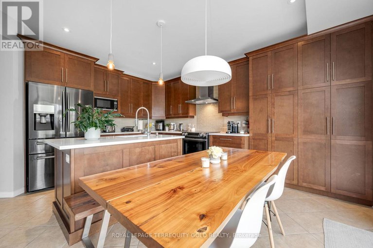 28798347/433-callisto-way/stonebridge/ottawa/ontario/K2J0Z3_14