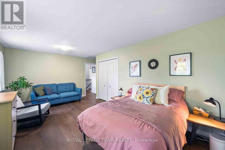 28853466/1271-collier-crescent/greely/ottawa/ontario/K4P1C1_32