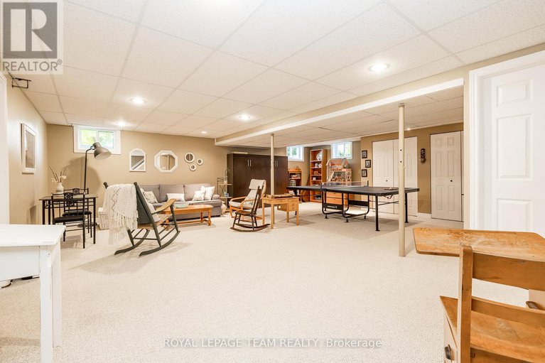 28910635/5239-mclean-crescent/manotick-long-island-nicholls-island/ottawa/ontario/K4M1G1_38