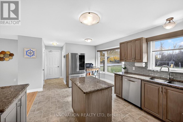 29077742/201-greystone-crescent/mississippi-mills-ramsay-twp/mississippi-mills/ontario/K0A1A0_12