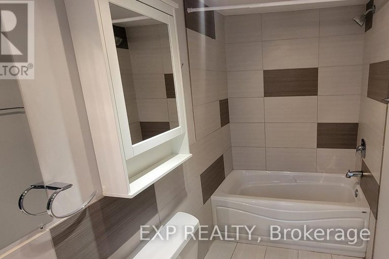 29170277/292-richelieu-avenue/vanier/ottawa/ontario/K1L6K3_27