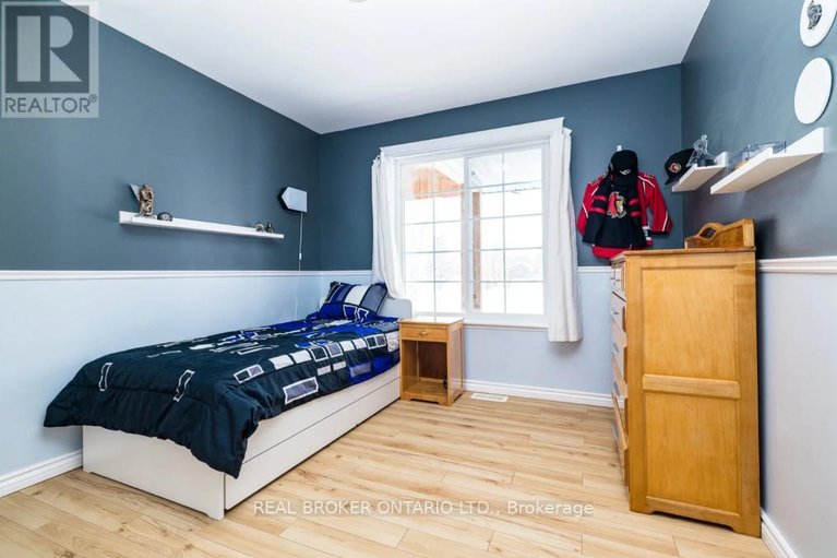 29602839/1916-drummond-concession-7-road/drummond-n-elmsley-drummond-twp/drummondnorth-elmsley/ontario/K7H3C6_31