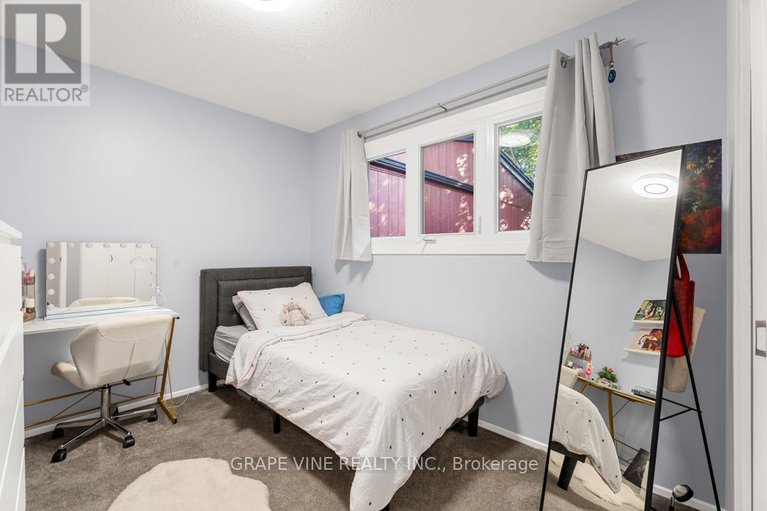 29351287/58-280-mcclellan-road/arlington-woods/ottawa/ontario/K2H8P8_30