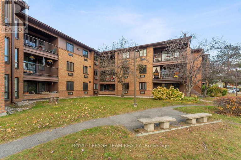 29371239/212-316-savard-avenue/vanier/ottawa/ontario/K1L7S2_39