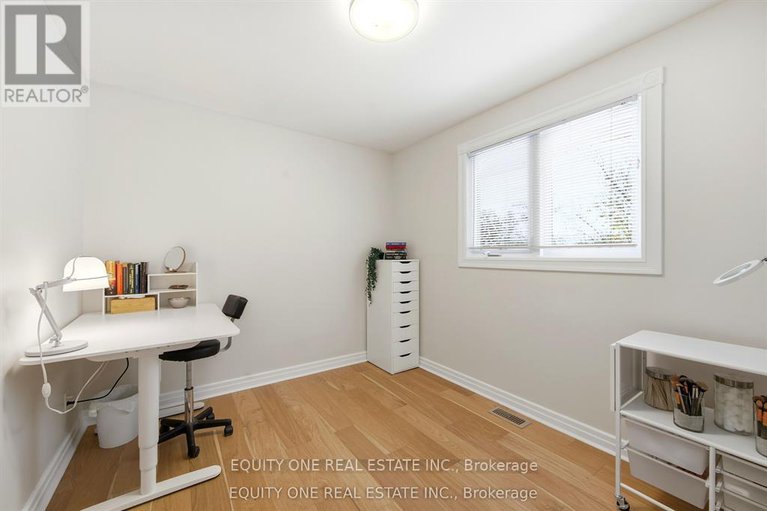 29347174/17-savage-drive/stittsville-central/ottawa/ontario/K2S1B9_17