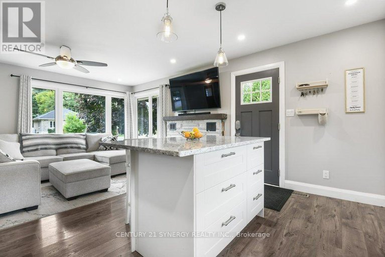 28818677/4832-mohrs-road/kinburn/ottawa/ontario/K7S3G7_15