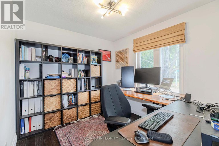 28506368/31-ashgrove-crescent/briargreen/ottawa/ontario/K2G0S1_32