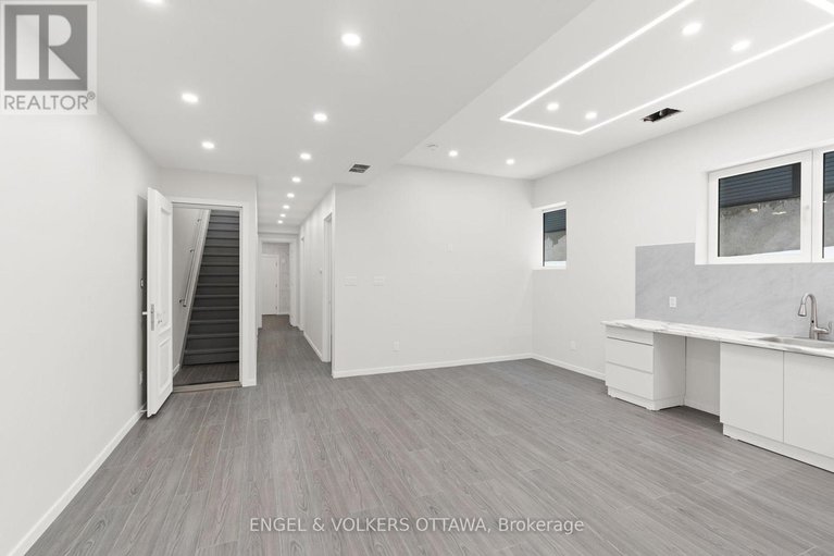 29362000/258-northwestern-avenue/ottawa-westtunneys-pasture/ottawa/ontario/K1Y0M3_37