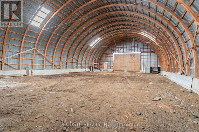28419617/2811-rolland-massie-road/alexandria/north-glengarry/ontario/K0C1A0_36