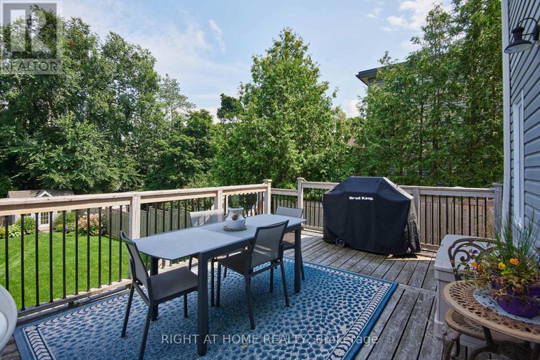 28233635/55-aylen-avenue/woodroffe/ottawa/ontario/K2A3P8_11