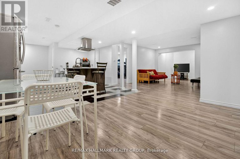 28989669/11-rideau-crossing-crescent/north-grenville-twp-kemptville-east/north-grenville/ontario/K0G1J0_26