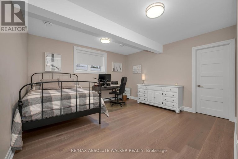 27990192/700-mcmanus-avenue/manotick-village-manotick-estates/ottawa/ontario/K4M0B2_30