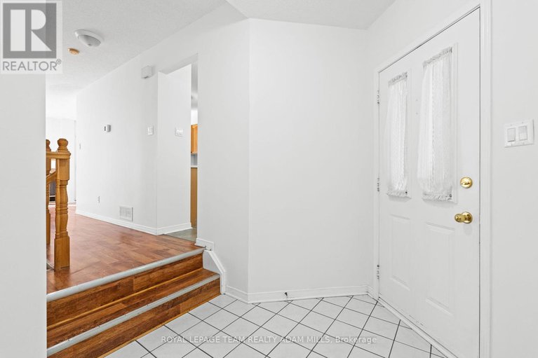 28814218/106-woodpark-way/longfields/ottawa/ontario/K2J4C5_4