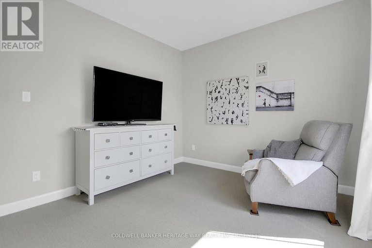 29034500/218-owen-lucas-street/mcnabbraeside-twps/mcnabbraeside/ontario/K7S3G8_27