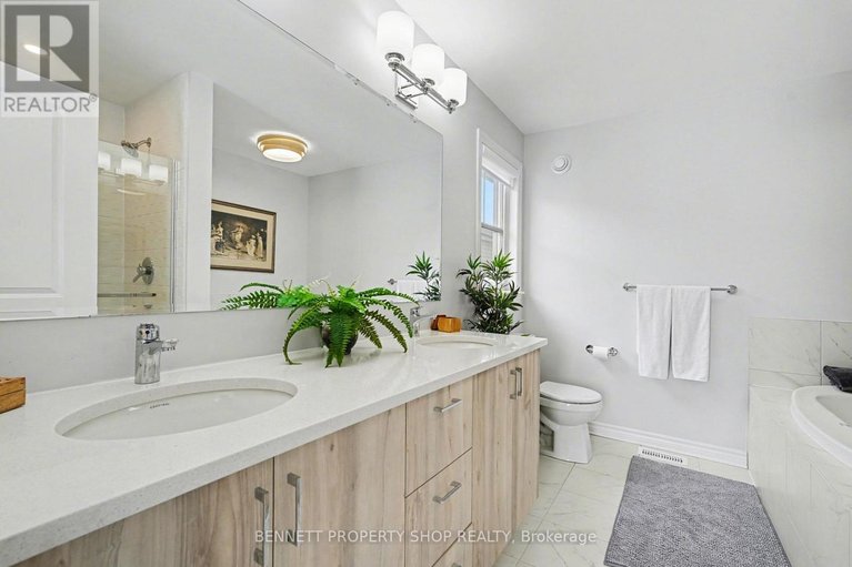 29642908/551-cardamom-terrace/stittsville-south/ottawa/ontario/K2S2X7_11