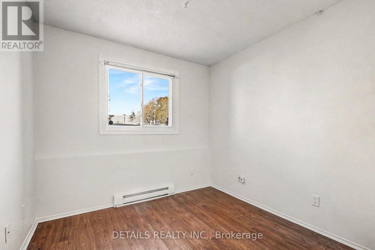 29316358/103-260-brittany-drive/viscount-alexander-park/ottawa/ontario/K1K4M2_8