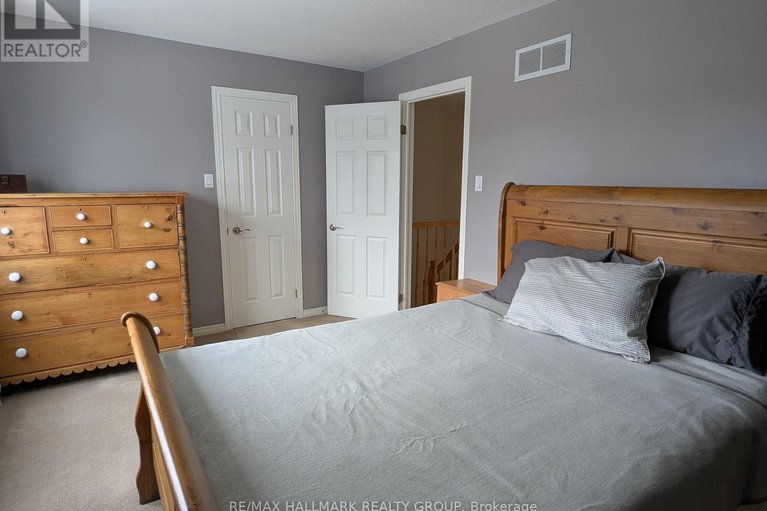 29600098/155-markland-crescent/barrhaven-east/ottawa/ontario/K2G5Z7_15