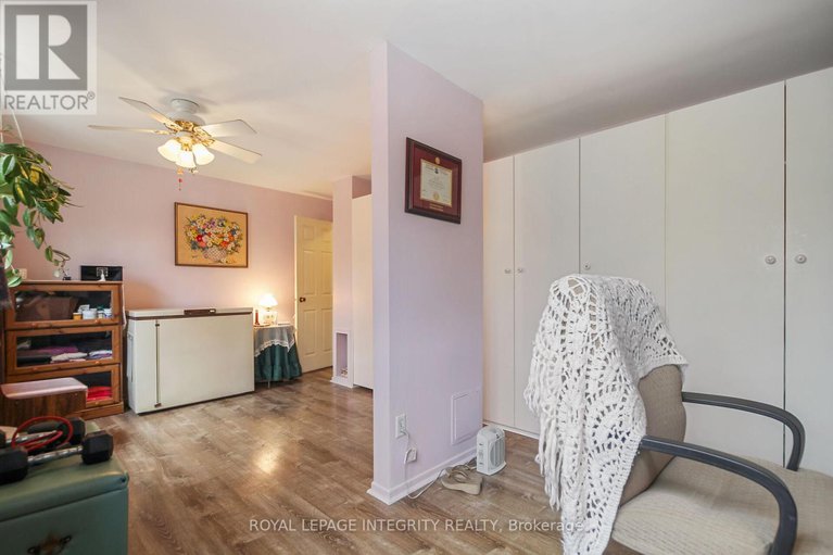 29276381/114-2650-southvale-crescent/sheffield-glenindustrial-park/ottawa/ontario/K1B4S9_30