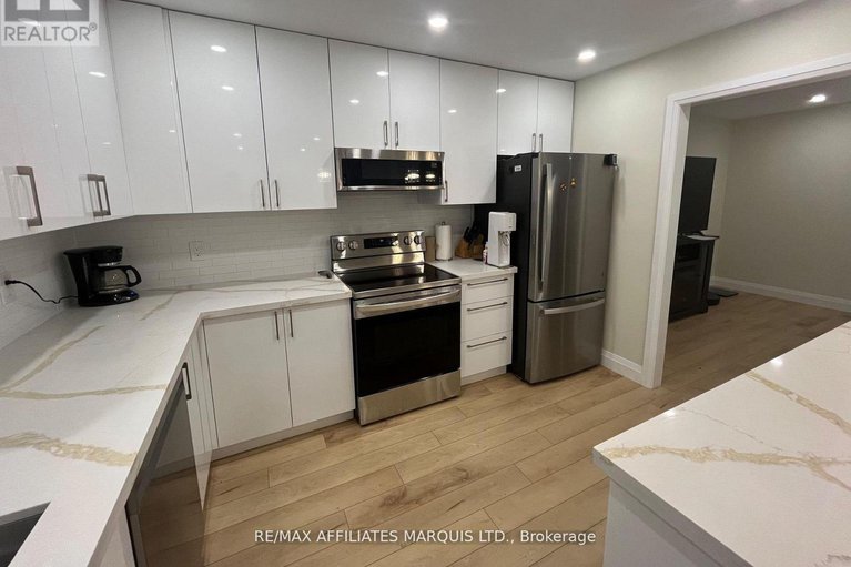 29357581/4960-county-rd-34-road/south-glengarry-charlottenburgh-twp/south-glengarry/ontario/K0C2J0_11