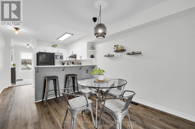 29450372/1344-guthrie-street/leslie-park/ottawa/ontario/K2H1G8_15