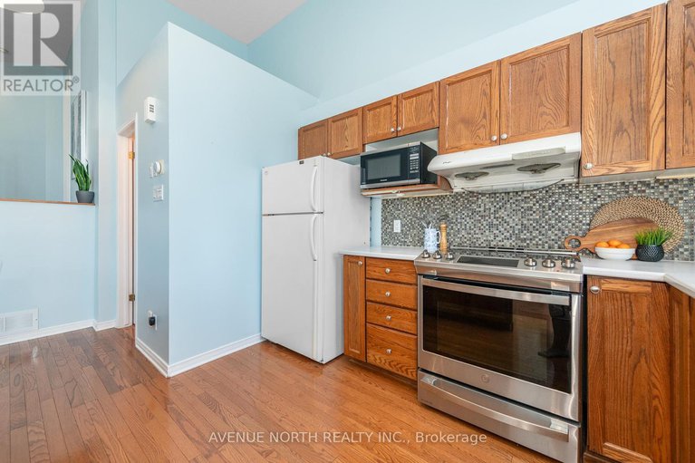 28786730/225-gladeview-private/upper-hunt-club/ottawa/ontario/K1T4A7_9